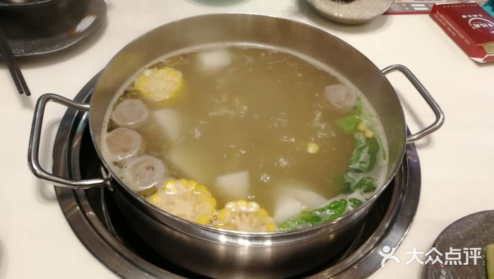 陕西秦墓出土骨头汤 铜鼎密封严未挥发已存2400年(图)(图1)